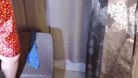 Ishi online show from November 4, 11:37 am