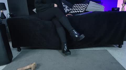 Miss Jade online show from October 28, 11:49 am