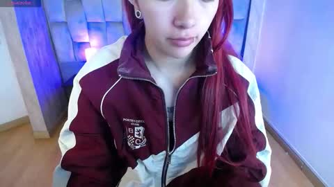Snapshot of _johana18 chatting on September 29, 1:05 pm Mia online show from September 29, 1:05 pm