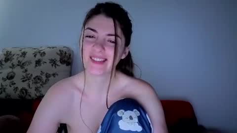 _just_a_simple_girl online show from June 16, 5:52 am