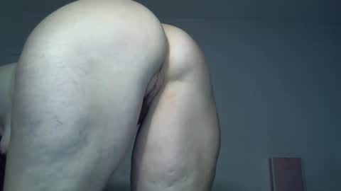 Snapshot of _kapelka_ chatting on March 1, 3:21 am KAPELKA online show from March 1, 3:21 am