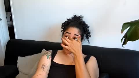     online show from June 11, 8:49 pm