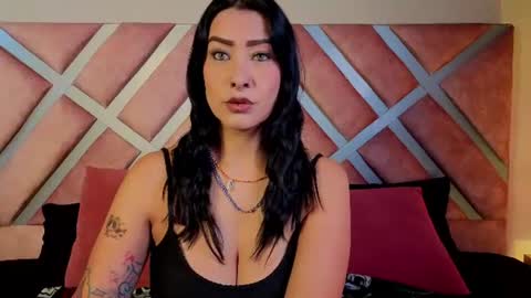 kelly online show from July 3, 12:55 pm