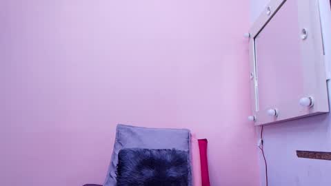 Kendall online show from October 3, 11:59 am