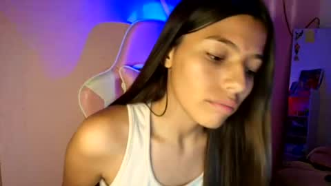 khloe sweet online show from July 1, 9:25 pm