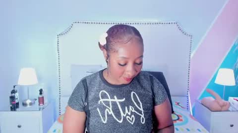 _krystal_cambell online show from May 9, 8:00 pm