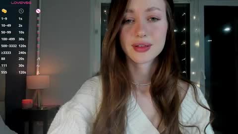Snapshot of _leksi_ chatting on December 17, 10:54 pm leksi online show from December 17, 10:54 pm