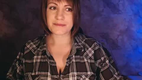 Letty online show from December 14, 9:45 pm