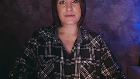 Letty online show from December 27, 9:00 pm