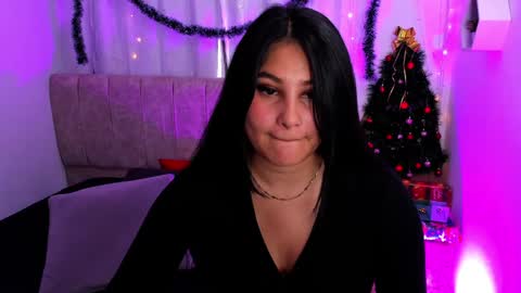 Ivy 3 online show from December 27, 7:03 pm