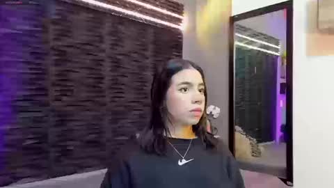 Snapshot of _lustyles_ chatting on September 19, 6:23 am _lustyles_ online show from September 19, 6:23 am