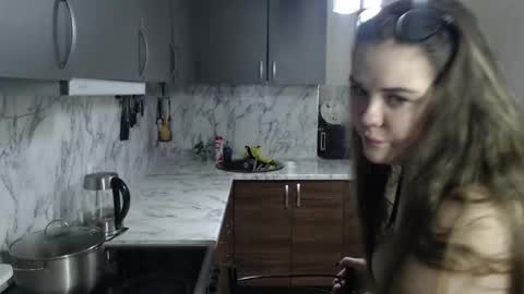 Snapshot of _mamma_mia_ chatting on January 20, 8:18 pm Kate online show from January 20, 8:18 pm