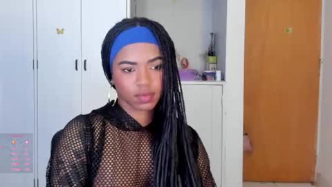 Snapshot of _marcela_22 chatting on September 18, 1:48 am MARCELA online show from September 18, 1:48 am