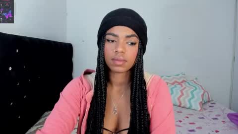 Snapshot of _marcela_22 chatting on March 1, 2:04 am MARCELA online show from March 1, 2:04 am