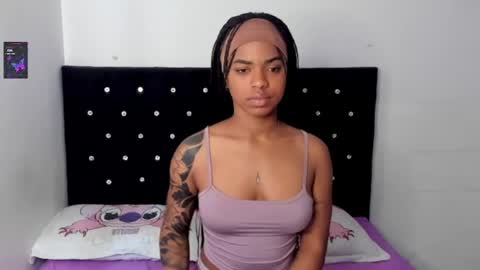 Snapshot of _marcela_22 chatting on February 19, 5:06 pm MARCELA online show from February 19, 5:06 pm