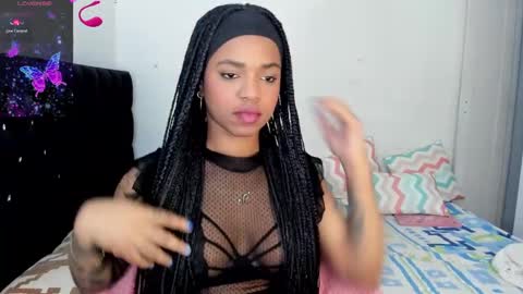 Snapshot of _marcela_22 chatting on March 4, 10:02 am MARCELA online show from March 4, 10:02 am