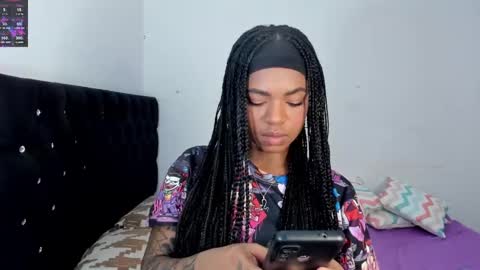 Snapshot of _marcela_22 chatting on February 28, 1:15 am MARCELA online show from February 28, 1:15 am
