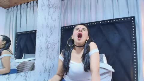 _marcela__ online show from June 4, 2:43 pm