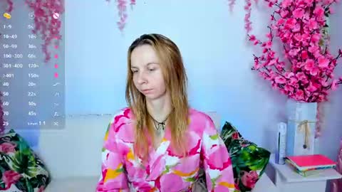 Scarlett online show from July 26, 1:30 pm
