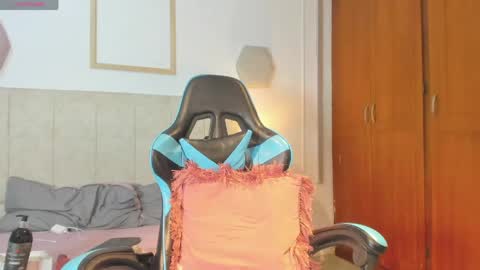 Maria online show from April 29, 6:13 pm
