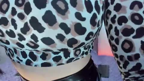 Maria paula online show from July 1, 8:08 pm