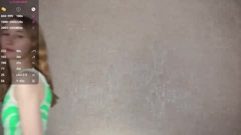  Gwen  online show from September 12, 3:07 am