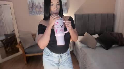 Megan online show from February 6, 12:30 pm