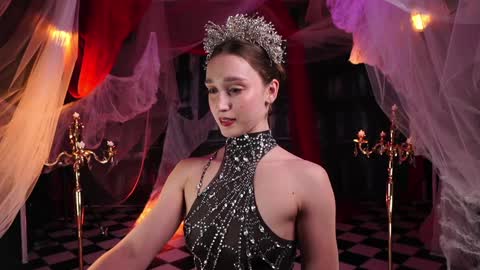  Thursday - start 300 GMT online show from October 31, 8:35 pm