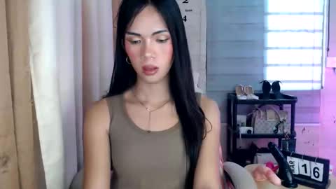 Melly online show from March 17, 1:20 am