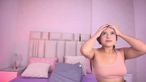 Mia  online show from February 16, 12:05 pm