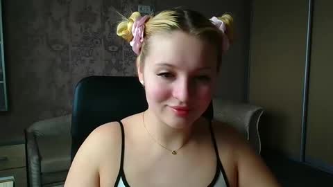 Melanie online show from May 1, 8:39 am