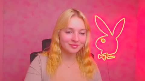 Melanie online show from October 23, 11:49 am