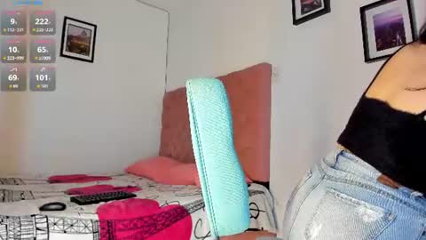 Hanna online show from July 17, 1:54 am