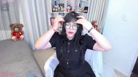 Hanna  Idependent Model   online show from February 28, 2:22 am