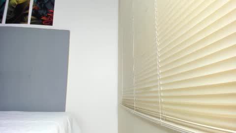 _molly_rosse_ online show from November 18, 12:17 pm