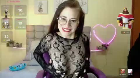 _naomi_s online show from July 21, 1:45 pm