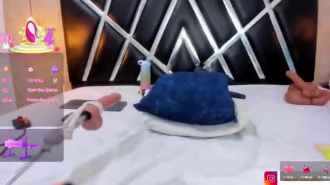 oliviacarter online show from October 22, 4:06 am