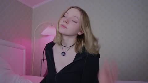 Viktoria online show from March 24, 4:12 pm