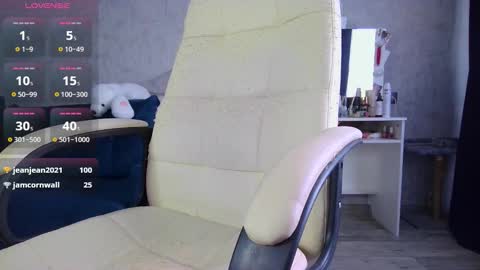 Ilona online show from October 11, 9:47 am