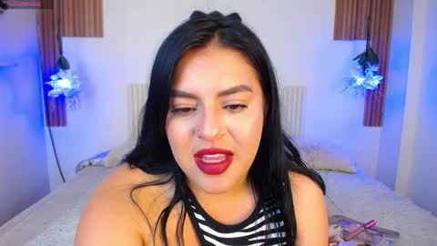 Laura online show from May 6, 6:12 pm