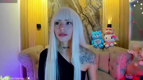 Sabrina online show from August 4, 8:04 pm