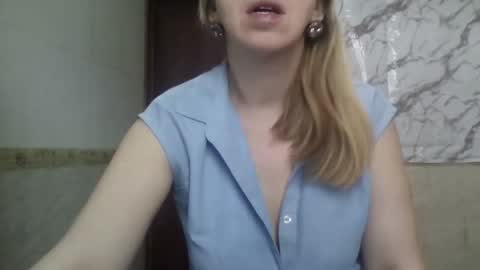  SexyXSveta  online show from February 14, 4:36 am