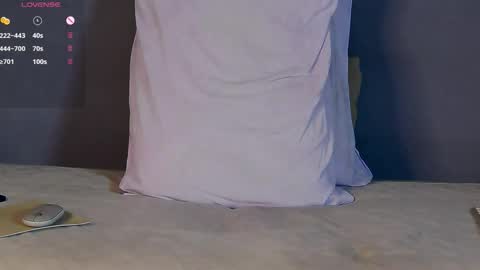 Snapshot of _smetanka_ chatting on September 24, 9:03 pm _smetanka_ online show from September 24, 9:03 pm