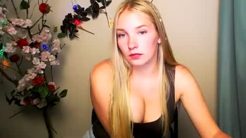 Rachel online show from June 10, 7:23 pm