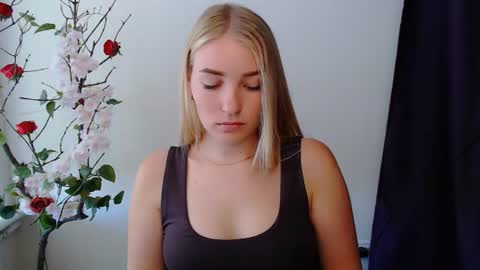 Rachel online show from June 25, 7:24 am