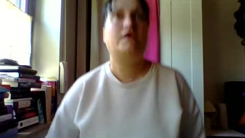 Melisa online show from June 18, 9:14 am