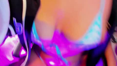 Kuromi online show from December 20, 5:33 am