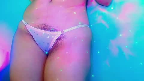 Kuromi online show from February 4, 5:10 am