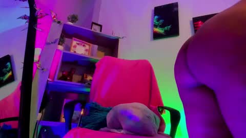 Kuromi online show from October 15, 4:15 am