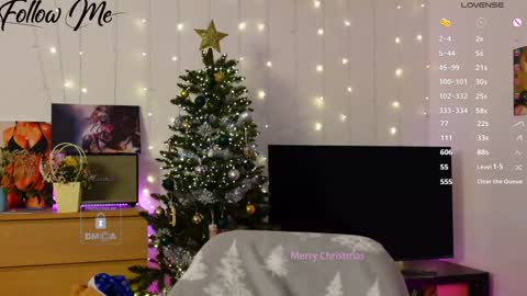 Snapshot of _sweetcams_ chatting on December 27, 5:52 am Dasha online show from December 27, 5:52 am